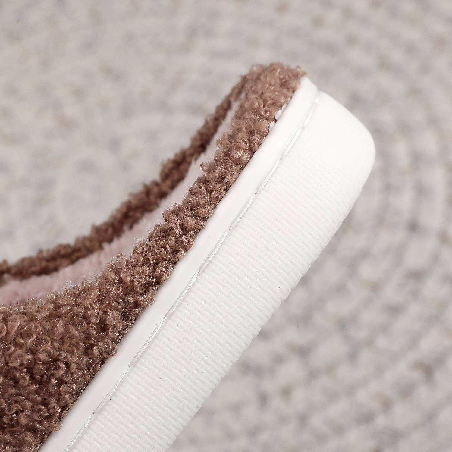 Chicken Slippers - K & Company