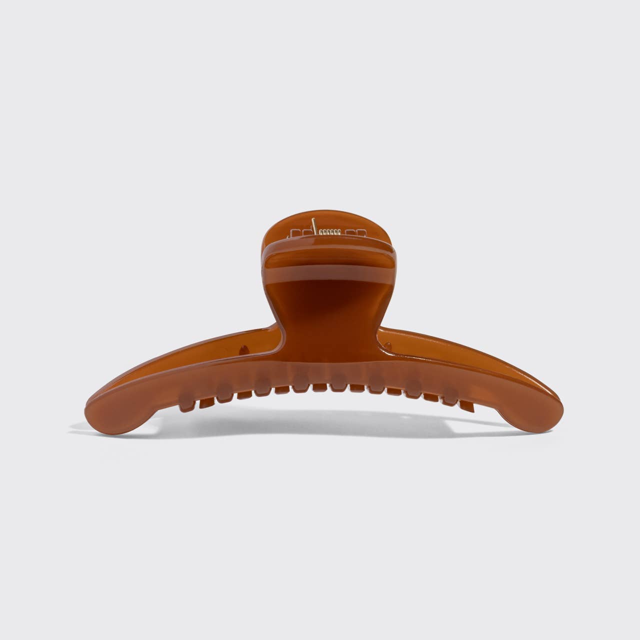 Recycled Plastic Large Arched Clip - Mocha - K & Company