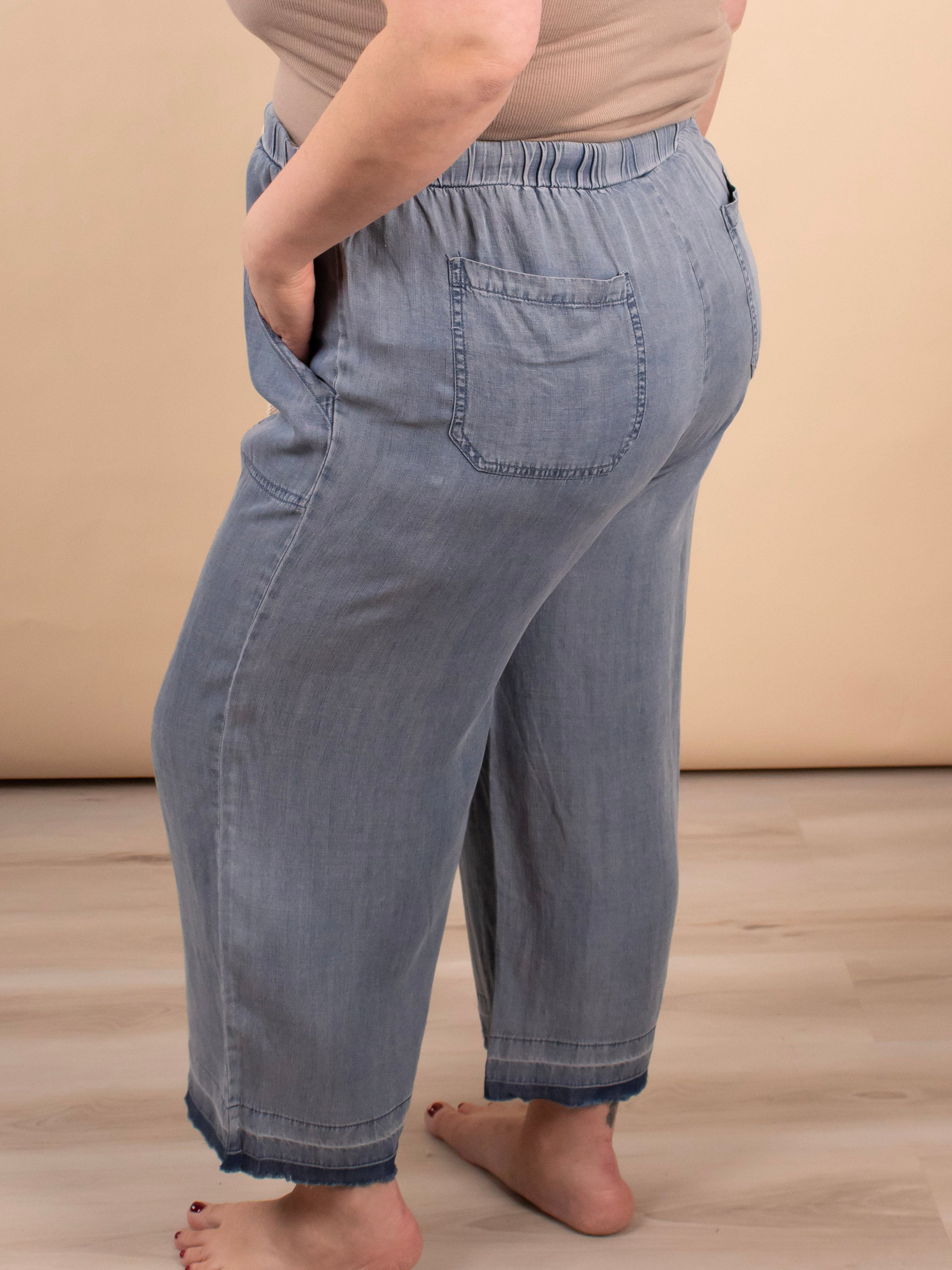Camden Wide Leg Crop Pants - K & Company
