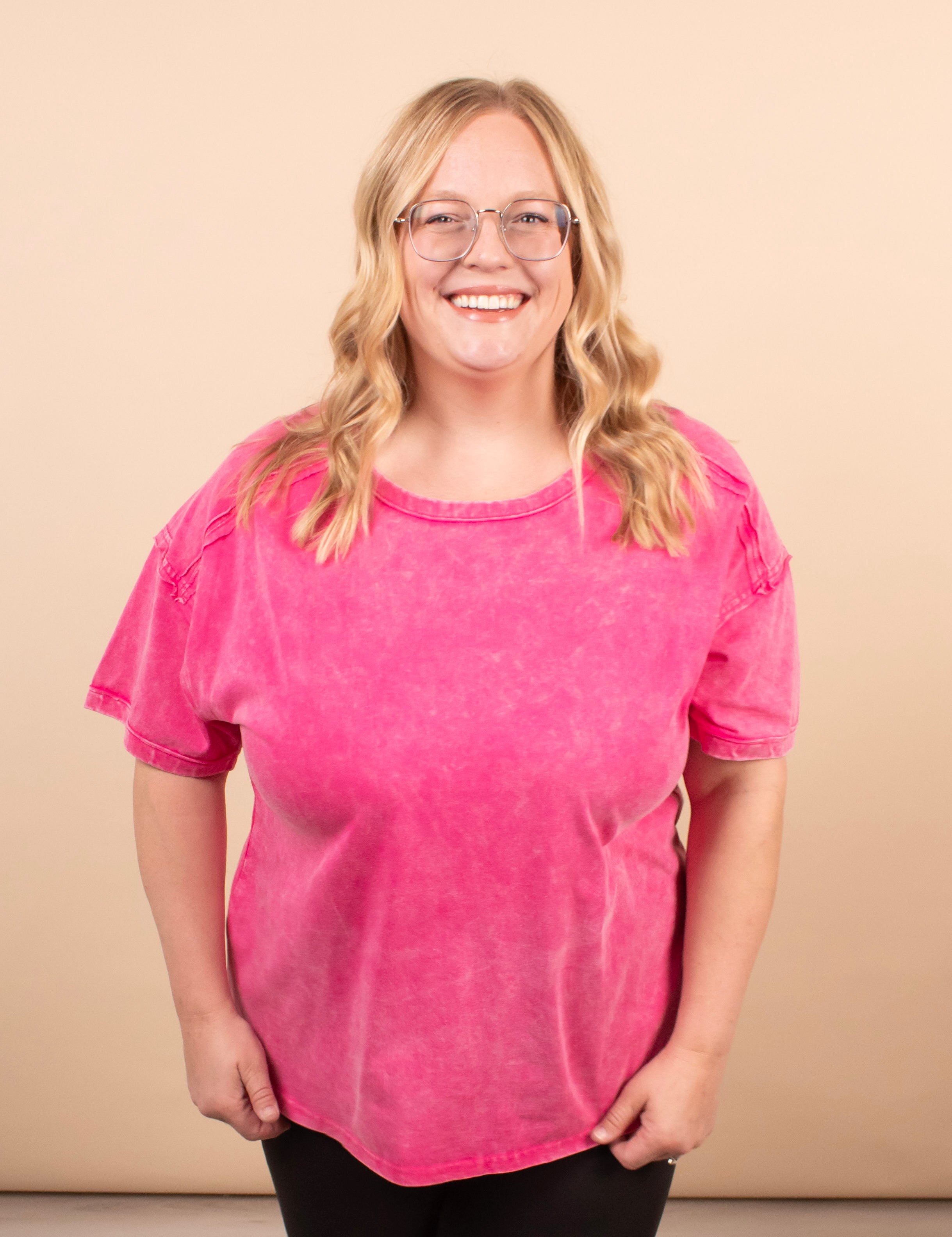 Easy Living Mineral Wash Tee – Raspberry Sorbet - K & Company