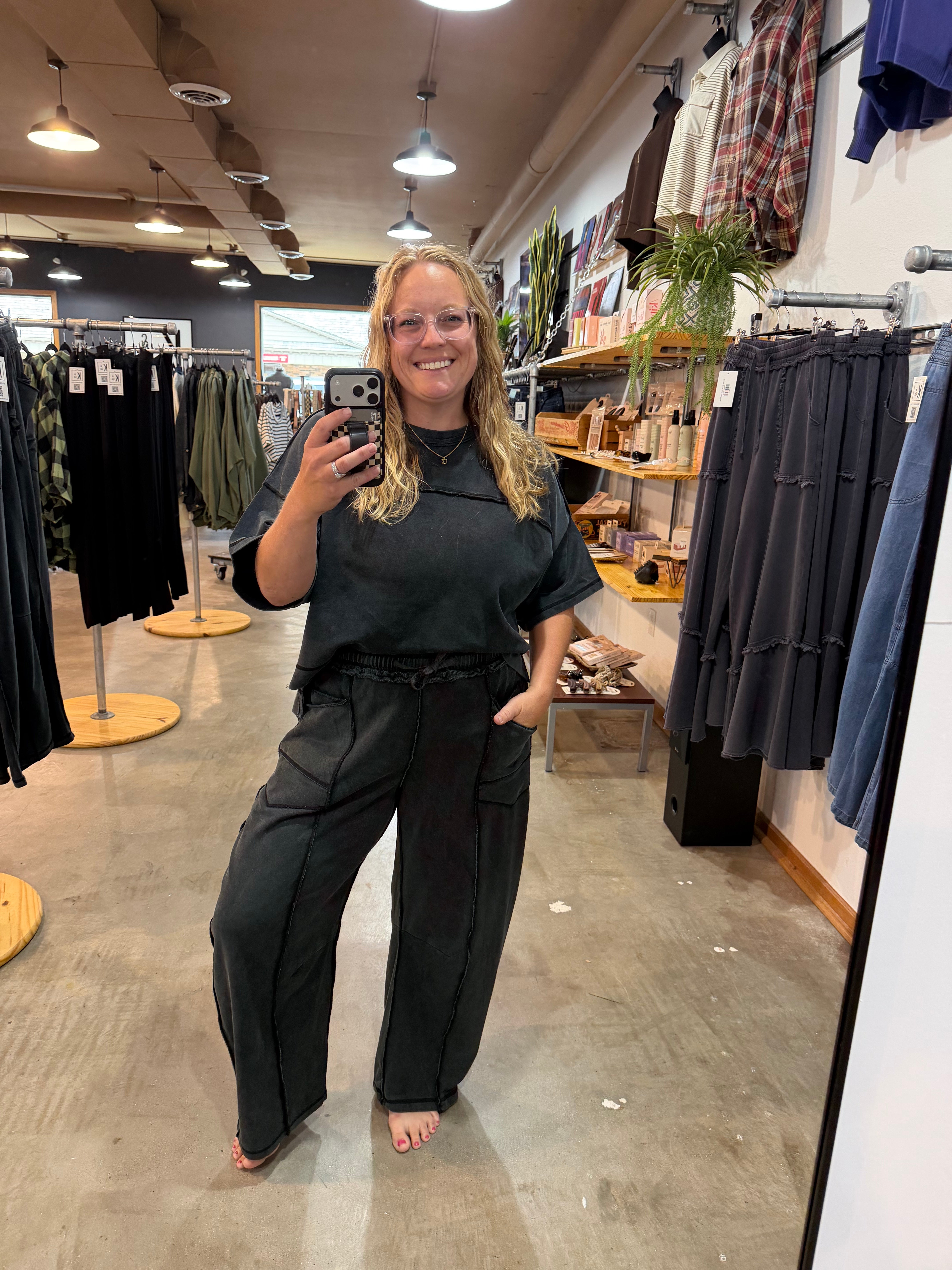 Reese Exposed Seam Barrel Pants (Bottoms Only) - K & Company