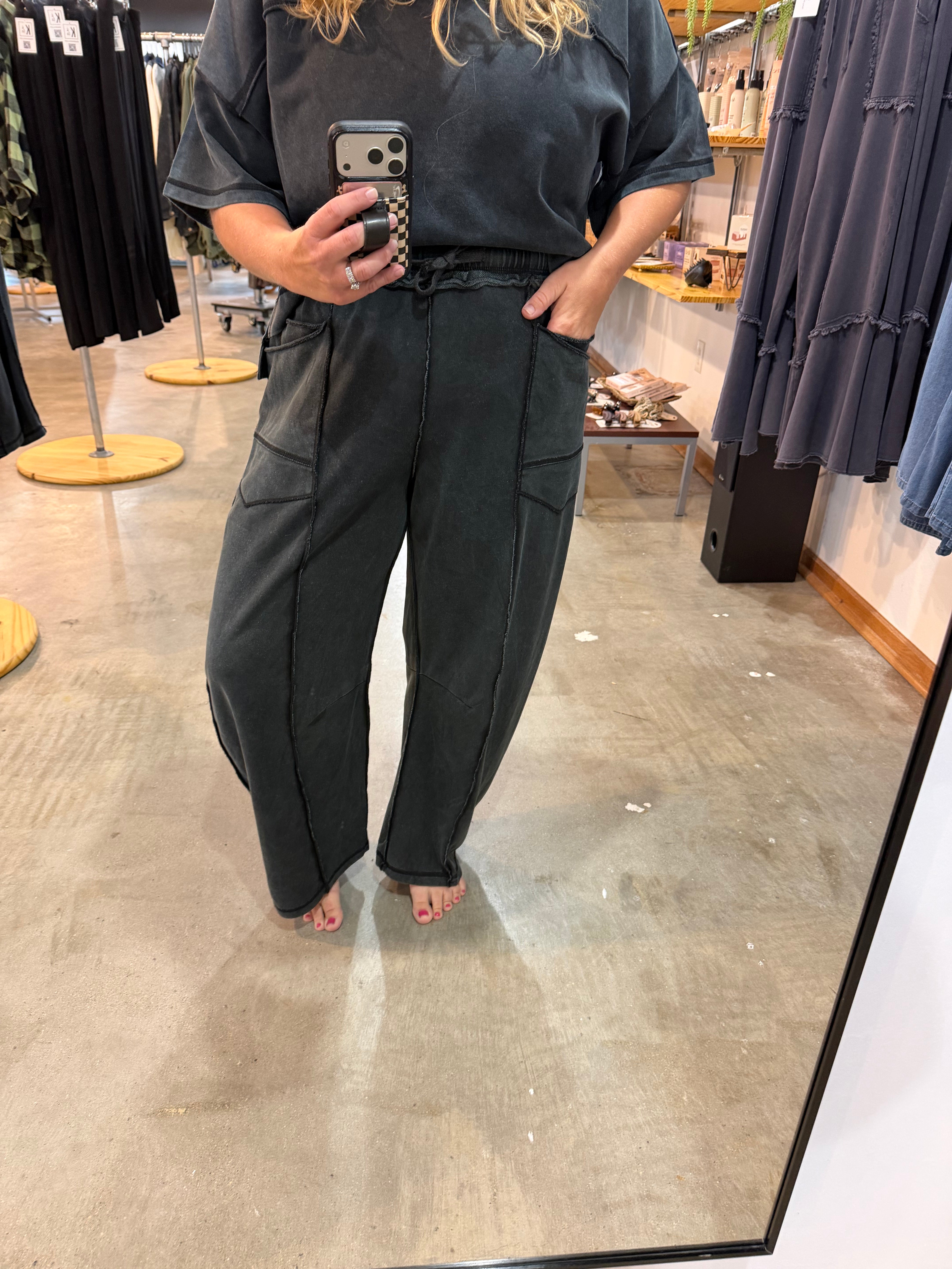 Reese Exposed Seam Barrel Pants (Bottoms Only) - K & Company