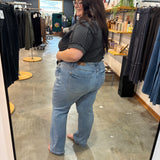 Judy Blue HW Tummy Control Contrast Wash Straight Jean