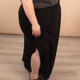 Marlowe Side Slit Maxi Skirt with Pockets in Black