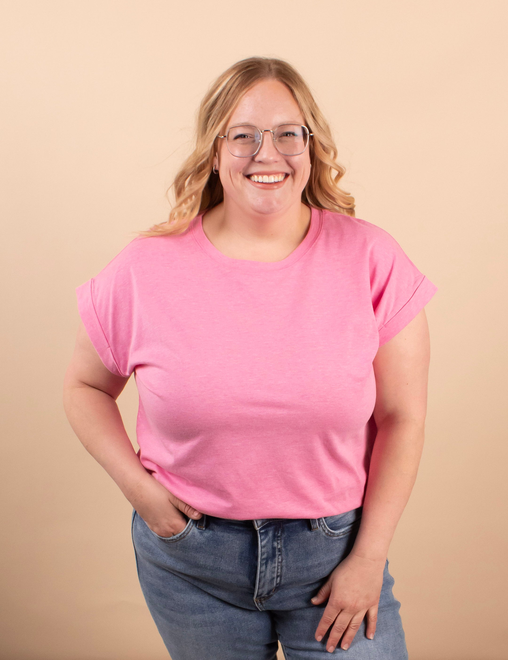 Reese Folded Short Sleeve Tee in Heather Pink - K & Company