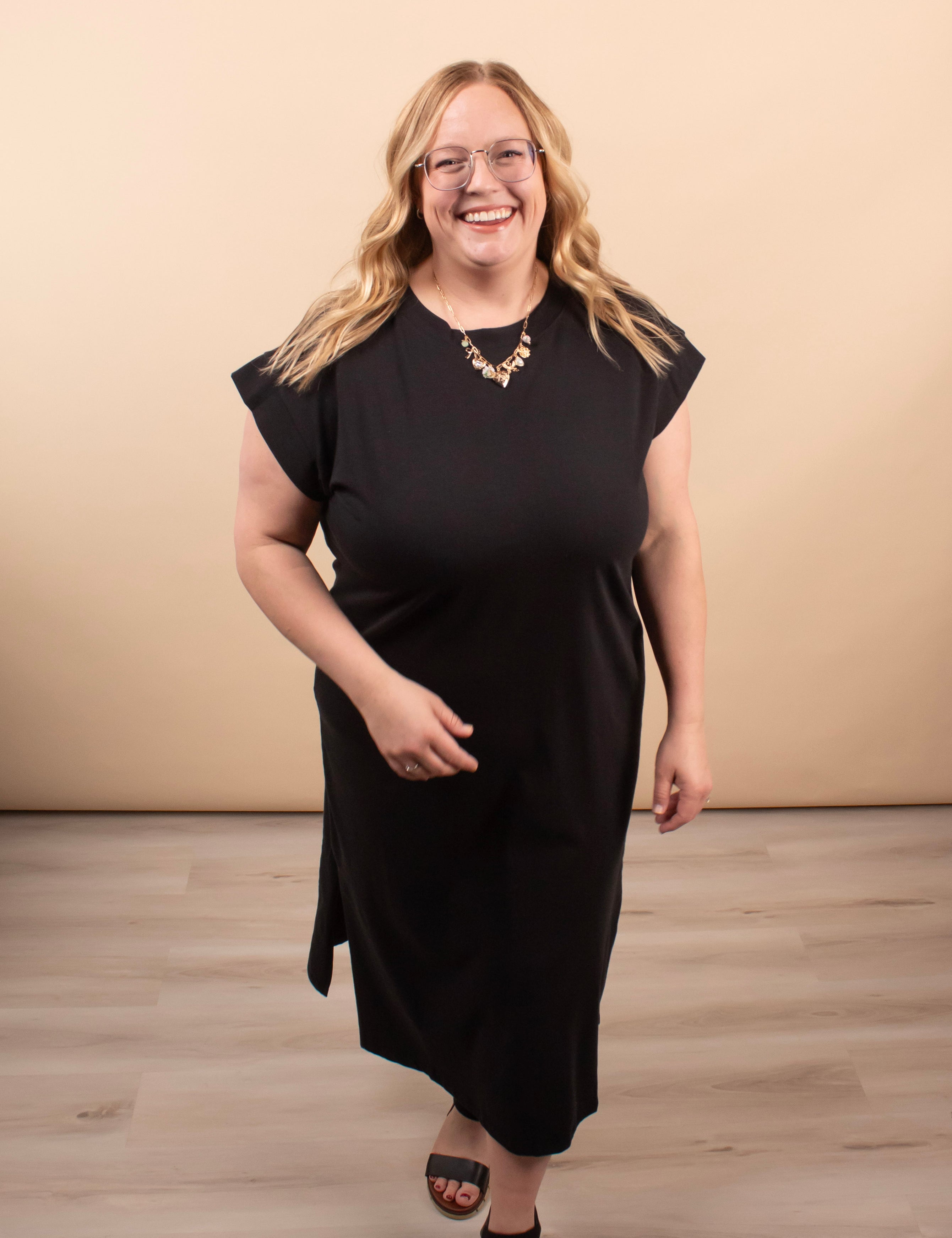 simple black midi dress Marcella | Manhattan Sleeveless Midi Dress in Black | Women's Size 3XL | Ponte