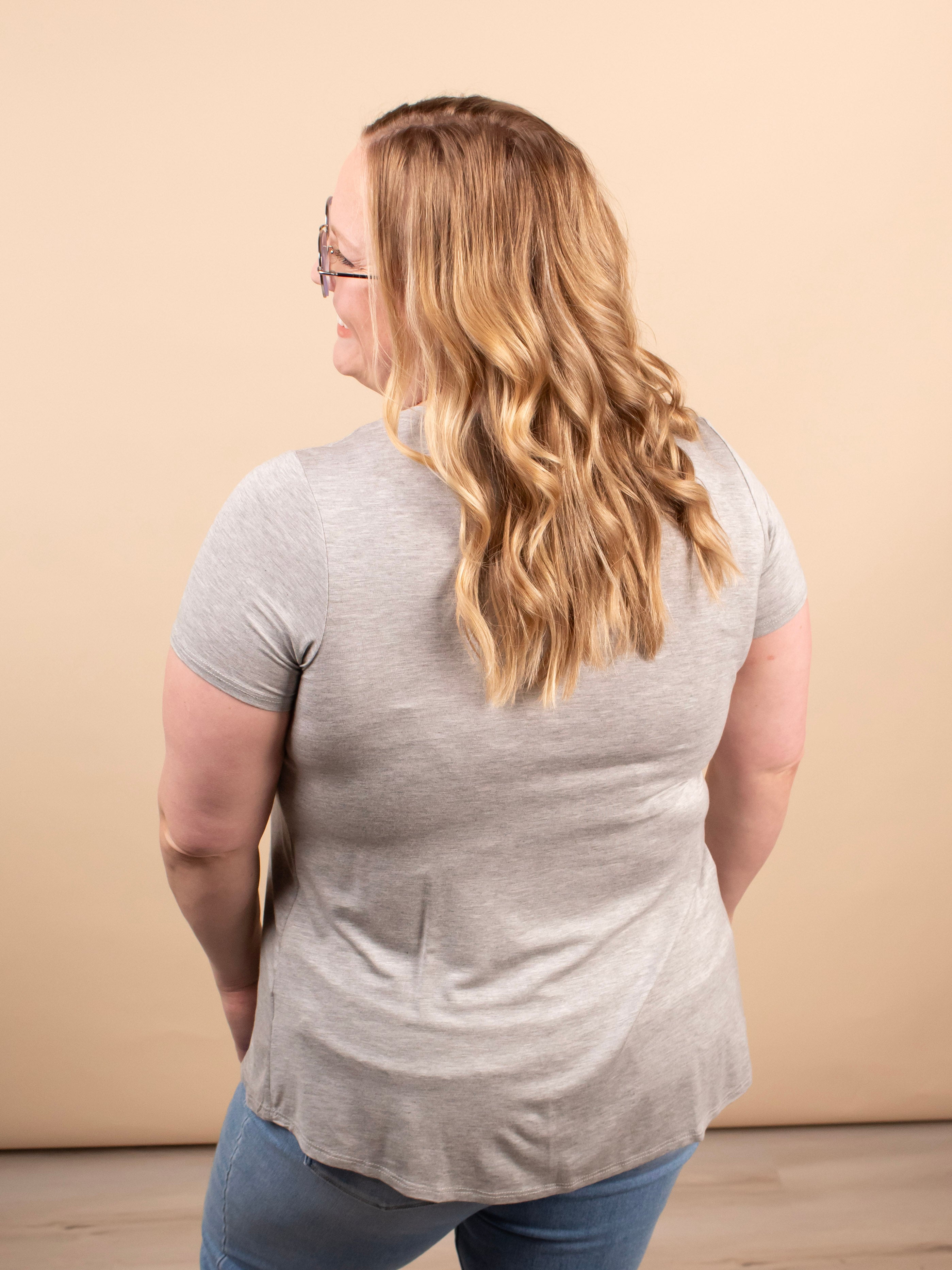 Wear Everywhere Tee in Heather Grey - K & Company